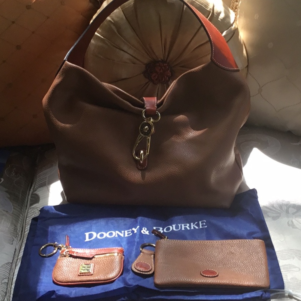 Dooney & Bourke Brown Leather Women's Bag Set